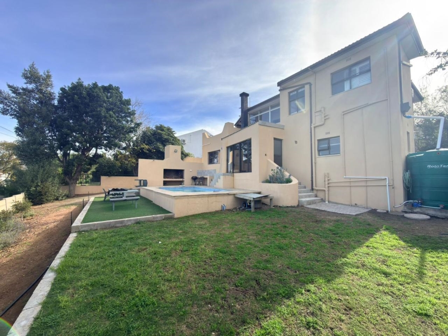 To Let 4 Bedroom Property for Rent in Langerug Western Cape